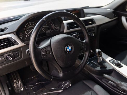 Used 2015 BMW 320i xDrive Sedan AWD/4WD image 21