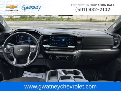 Used 2023 Chevrolet Silverado 1500 LT AWD/4WD image 23