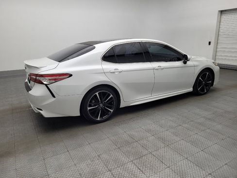 Used 2018 Toyota Camry XSE image 10