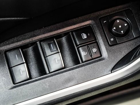 Used 2024 Toyota RAV4 XLE image 45