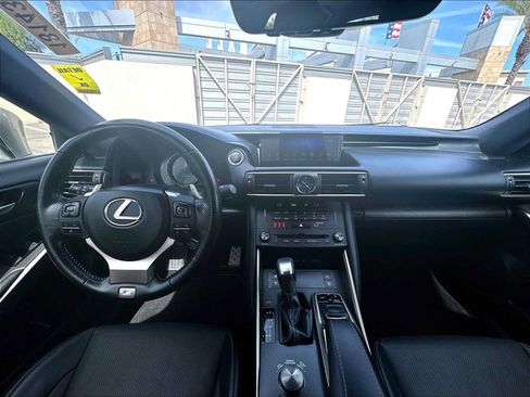 Used 2020 Lexus IS 350 F Sport w/ F Sport Package RWD image 17