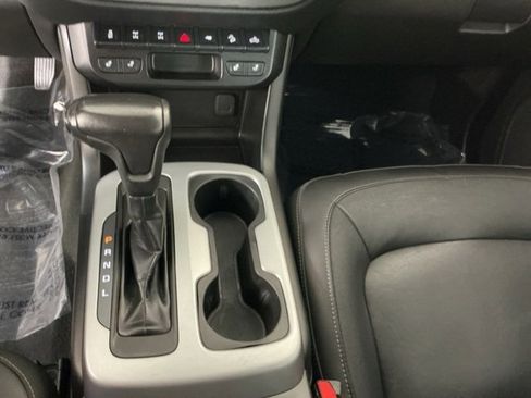 Used 2021 Chevrolet Colorado ZR2 image 18