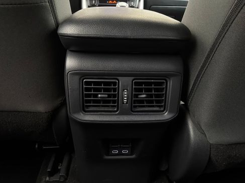Used 2025 Toyota RAV4 XLE FWD image 13