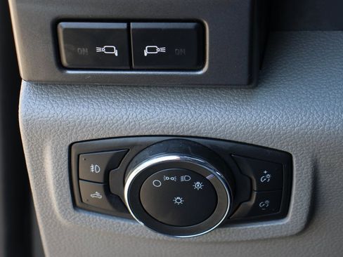 Used 2022 Ford F250 XLT w/ XLT Premium Package image 18