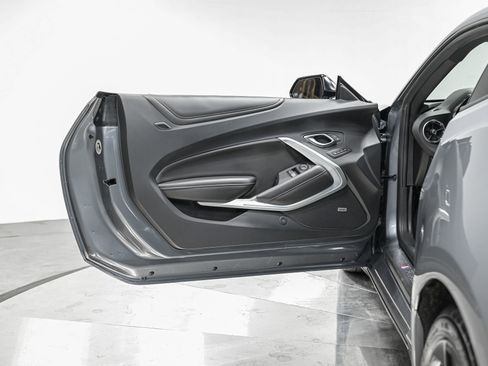 Used 2022 Chevrolet Camaro SS image 11