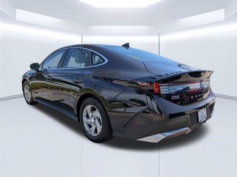 Certified 2026 Hyundai Sonata SE FWD image 5