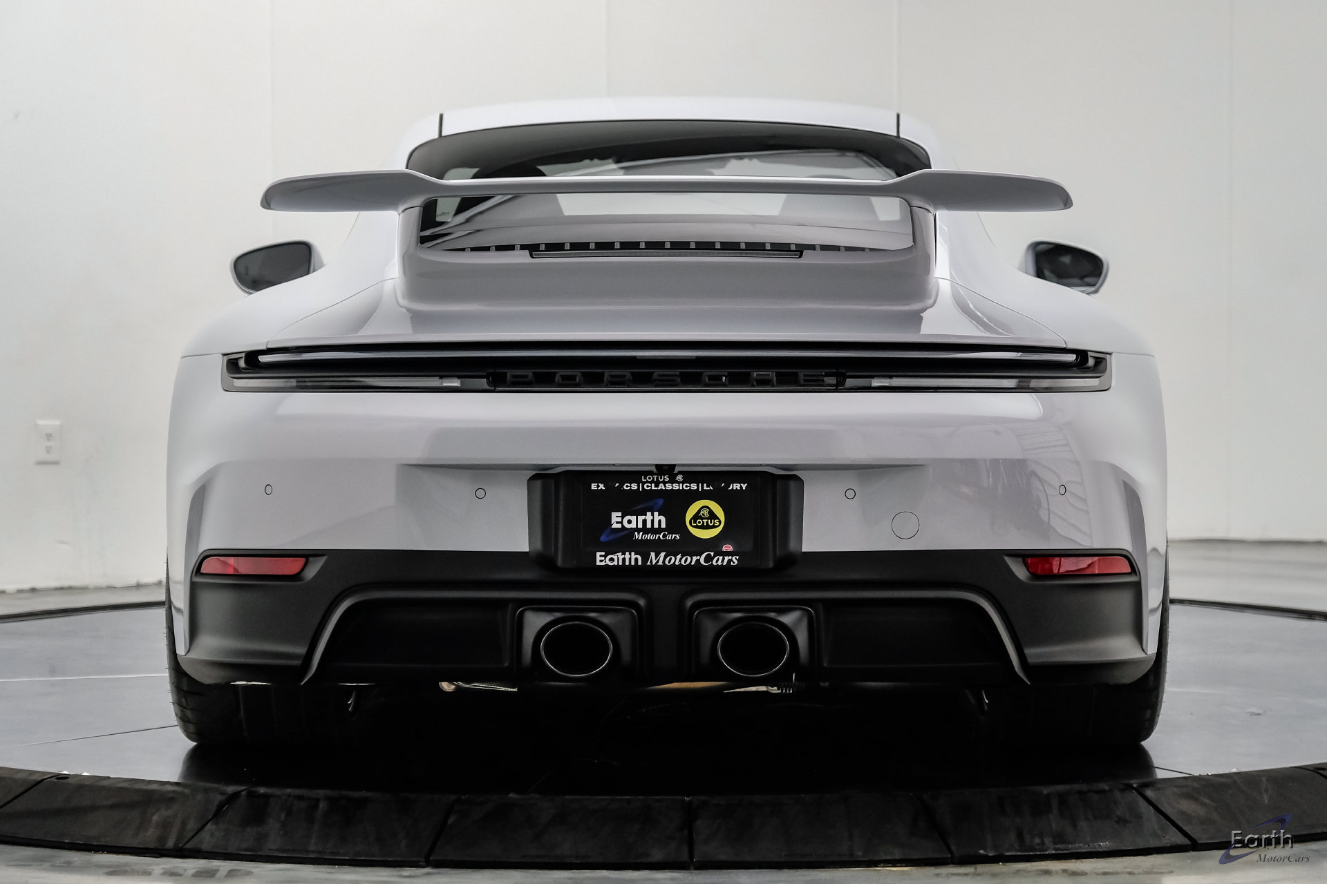 Used 2026 Porsche 911 Carrera GTS RWD image 14