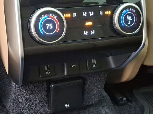 New 2026 Land Rover Range Rover SE image 7