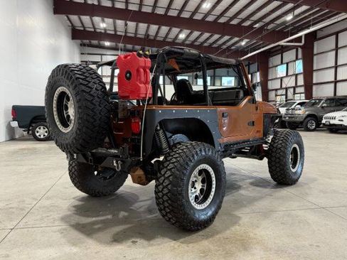 Used 1997 Jeep Wrangler SE image 7