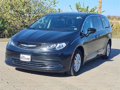 Used 2020 Chrysler Voyager LX w/ Cold Weather Group