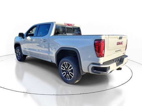New 2026 GMC Sierra 1500 AT4 w/ AT4 Premium Package AWD/4WD image 4
