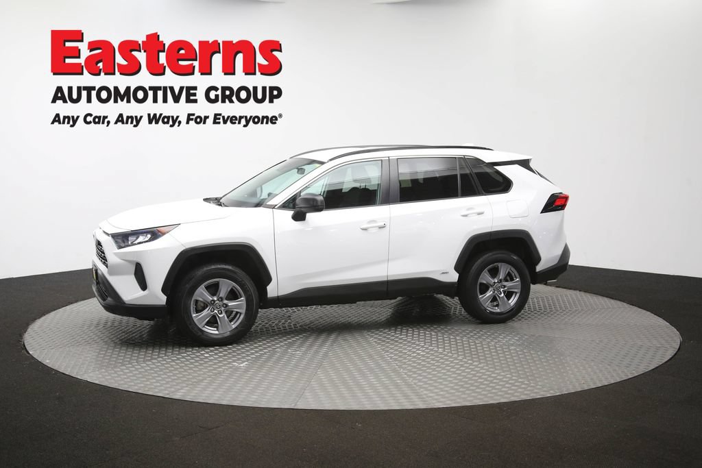 Used 2022 Toyota RAV4 LE AWD/4WD image 60