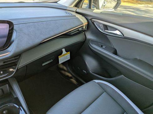 New 2026 Buick Envision Sport Touring AWD/4WD image 18