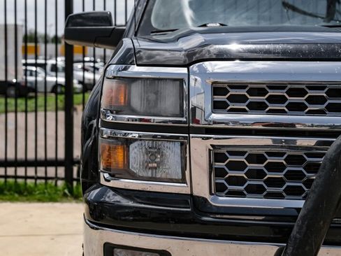 Used 2015 Chevrolet Silverado 1500 LT w/ LT Convenience Package image 38