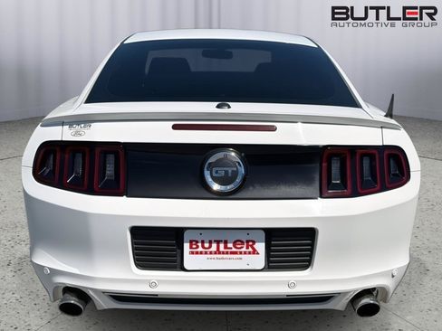 Used 2013 Ford Mustang GT Premium w/ Security Pkg RWD image 5