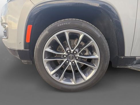 Used 2022 Jeep Wagoneer Series II w/ Premium Group I image 15