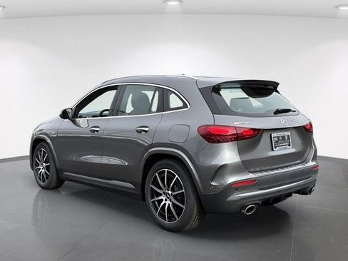 New 2026 Mercedes-Benz GLA 35 AMG 4MATIC image 7