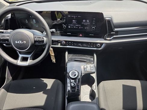 Used 2023 Kia Sportage LX AWD/4WD image 15