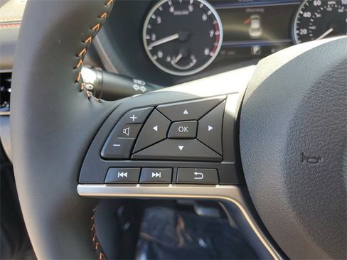 New 2025 Nissan Sentra SR w/ Trunk Package image 13