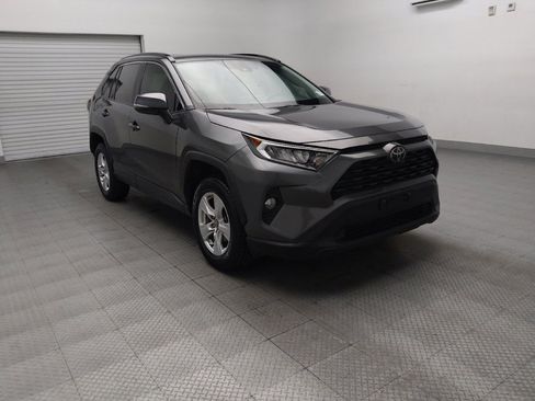 Used 2020 Toyota RAV4 XLE w/ Convenience Package image 13