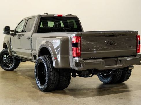 Used 2026 Ford F450 Lariat AWD/4WD image 36