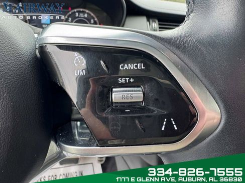 Used 2021 Jaguar E-PACE 300 Sport image 18