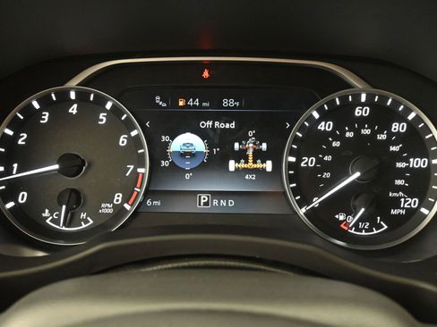 New 2025 Nissan Frontier SV w/ SV Convenience Package RWD image 19
