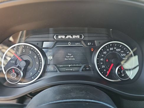 New 2026 RAM 1500 Big Horn w/ Back Country Package AWD/4WD image 18