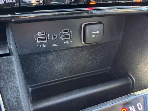 Used 2021 Jeep Grand Cherokee L Limited AWD/4WD image 24