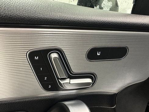 Used 2020 Mercedes-Benz A 220 4MATIC image 18