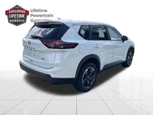 Certified 2025 Nissan Rogue SV AWD/4WD image 5