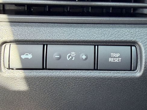 New 2026 Nissan Altima 2.5 SV FWD image 14
