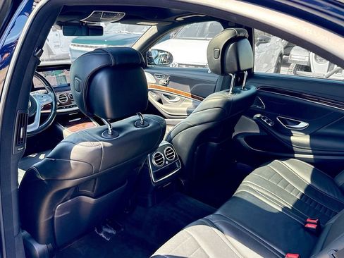 Used 2019 Mercedes-Benz S 560 Sedan image 29
