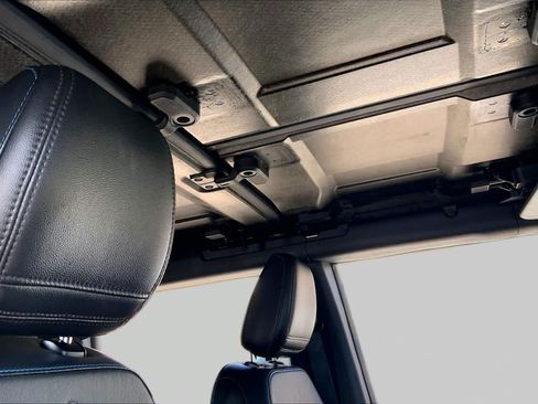 Used 2024 Ford Bronco Outer Banks AWD/4WD image 13