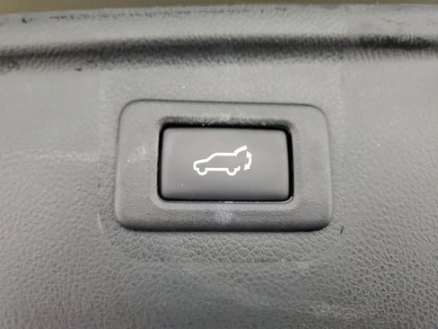 Used 2017 Subaru Outback 3.6R Touring w/ Protection Package #1 image 35