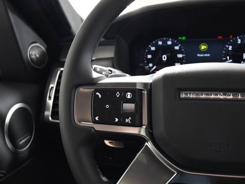 New 2026 Land Rover Discovery Limited Edition image 29