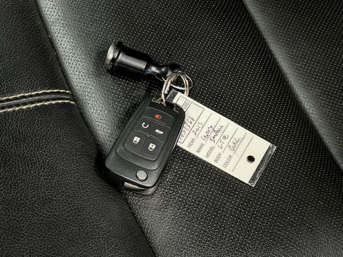 Used 2015 Chevrolet Impala LTZ FWD image 38