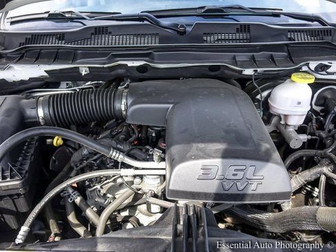 Used 2024 RAM 1500 Classic Warlock image 24