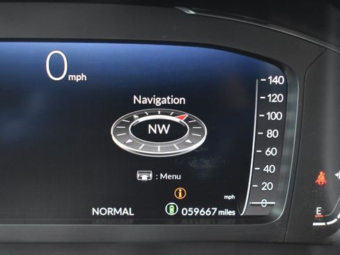 Used 2023 Honda Pilot Elite image 7