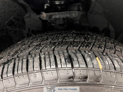 Used 2025 Nissan Rogue SV FWD image 16