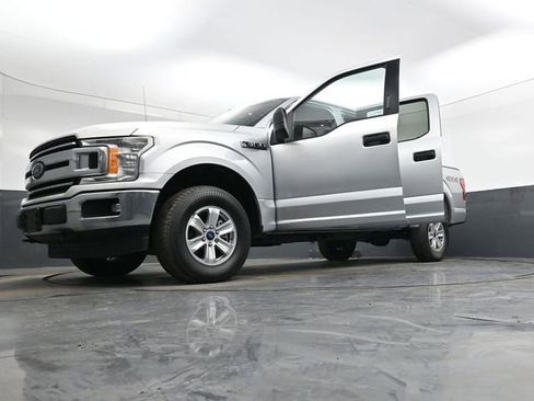 Used 2019 Ford F150 XLT image 40