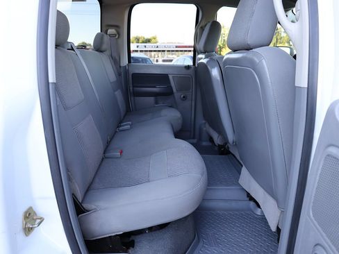 Used 2006 Dodge Ram 2500 Truck SLT w/ Trailer Tow Group AWD/4WD image 14