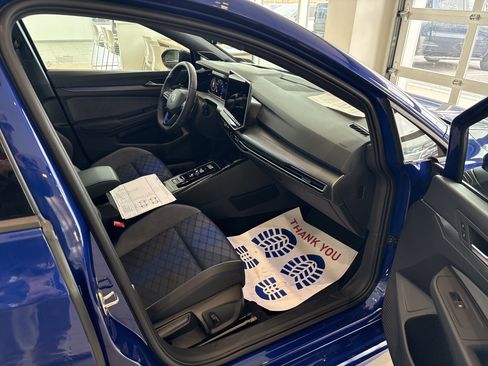 Certified 2025 Volkswagen Golf w/ Euro Style Package image 19