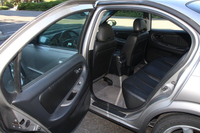 Used 2000 Nissan Maxima SE FWD image 14