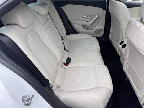 Used 2019 Mercedes-Benz A 220 image 8