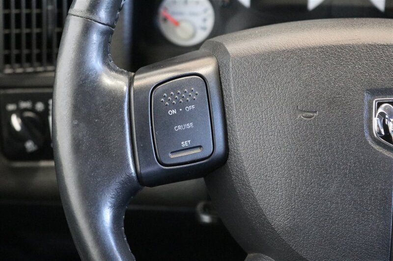 Used 2005 Dodge Ram 3500 Truck SLT w/ Quad Cab Big Horn Value Group AWD/4WD image 40