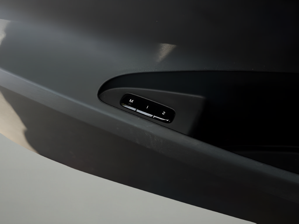 Used 2023 Polestar Polestar 2 FWD image 17