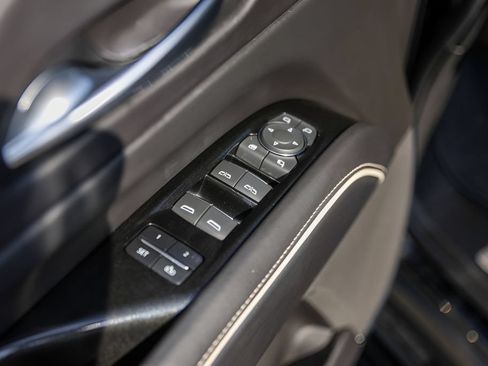 Certified 2023 Cadillac Escalade Sport Platinum RWD image 24