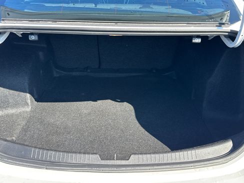 Used 2024 Chevrolet Malibu LT image 20