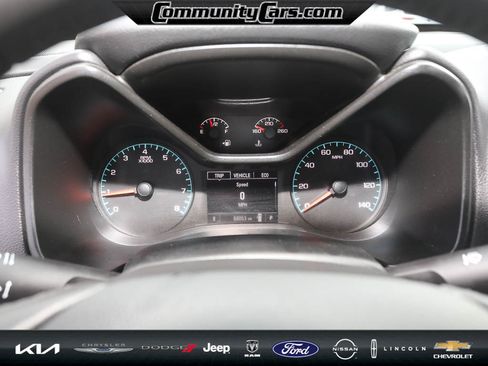 Used 2021 Chevrolet Colorado LT w/ Fleet Safety Package image 16